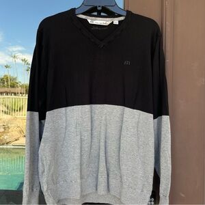 Travis Mathew Black and Grey V-Neck Sweater XL